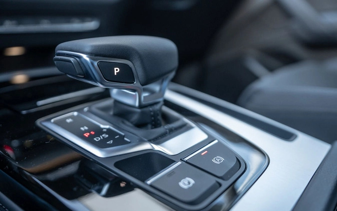 Audi Q5 cena 244900 przebieg: 2860, rok produkcji 2023 z Chmielnik małe 466